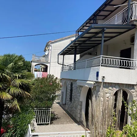 Apartment Jasna B Omišalj Exterior foto