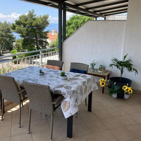 Apartment Jasna B Omišalj Exterior foto