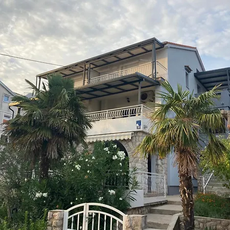 Apartment Jasna B Omišalj Exterior foto